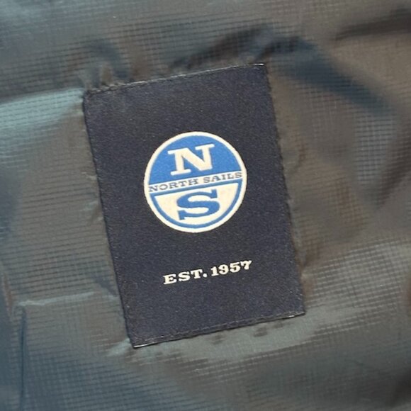 North Sails Long Sleeved Outerwear Jacket - Size XL - EUC - Essential Ocean Wear - Picture 9 of 15